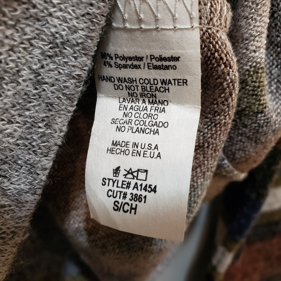 12Pm By Mon Ami Lightweight Sweater NWOT SZ. SM - Picture 6 of 8